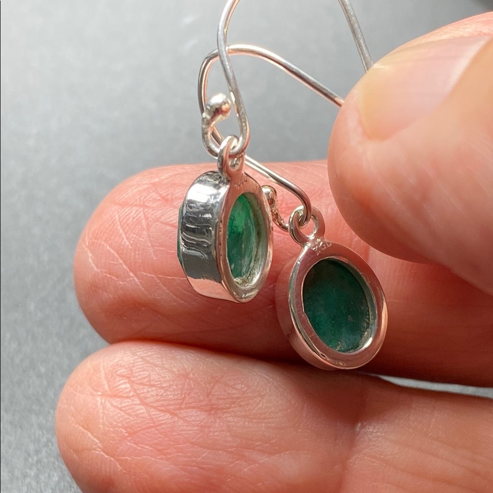 Emerald Earrings in Solid Sterling Silver 925 - Picture 7 of 7